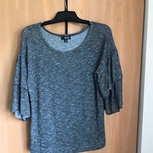 BLACK AND GRAY METALLIC SWEATER